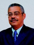 2º Presidente e 3º Reitor b 30 x 45